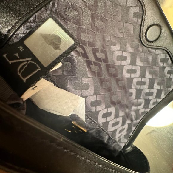 DVF Genuine Cowhide  Leather Mini Lip Bag Animal Removable Chain Shoulderstrap - Picture 16 of 16